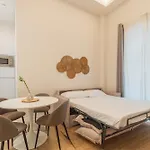 Urania By Soho Boutique Apartment *