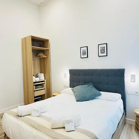 Urania Cadiz Apartments * Cádis