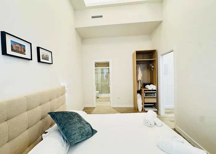 Urania By Soho Boutique * Cádiz