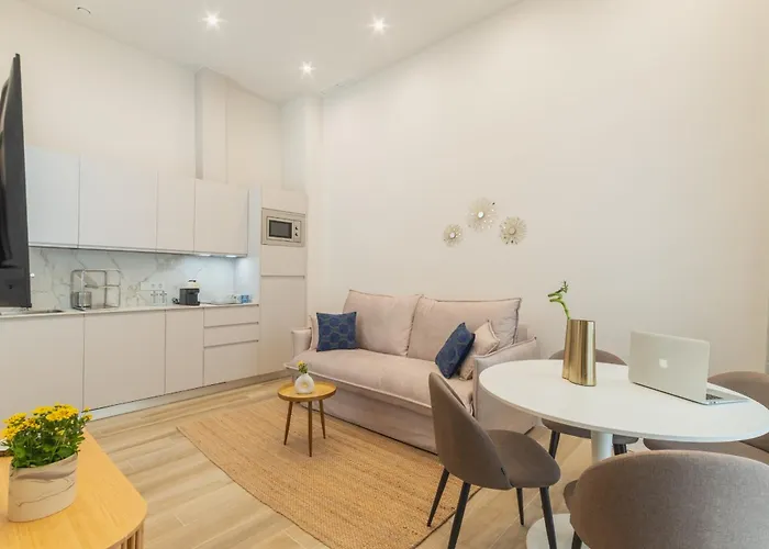 Urania By Soho Boutique * Cádiz