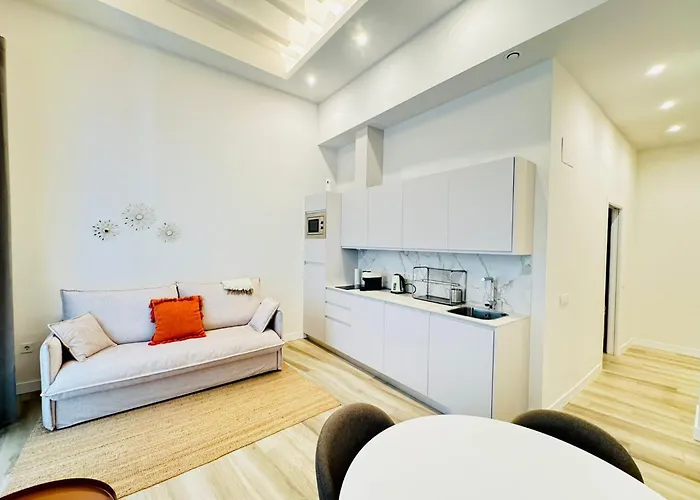 Urania By Soho Boutique *