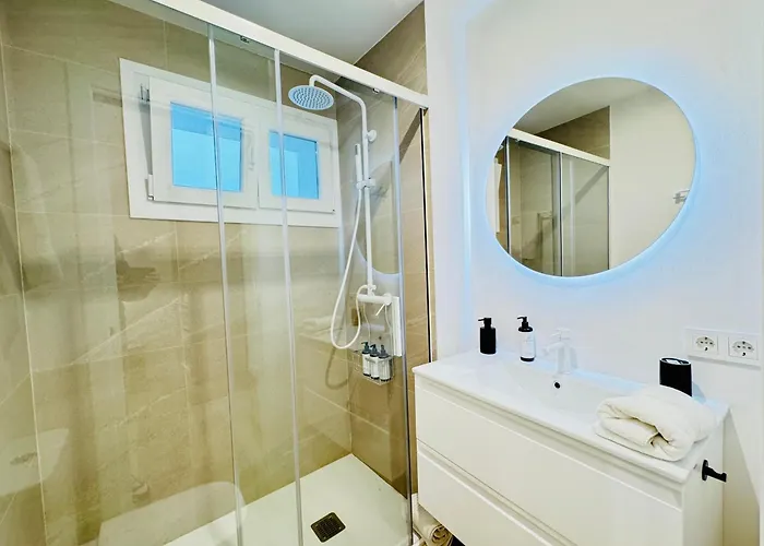 Urania By Soho Boutique كاديز